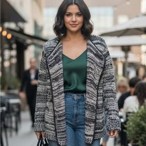 Forever 21 Black & White Chunky Knit Open Cardigan SZ 1X